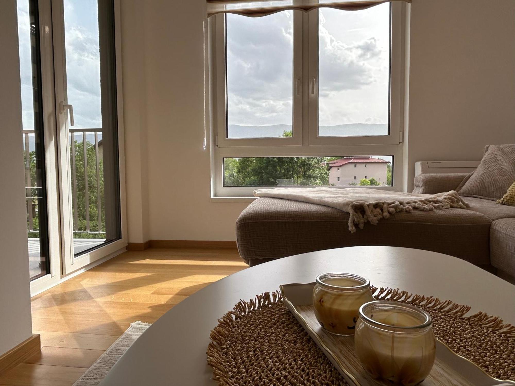 Alma Apartment